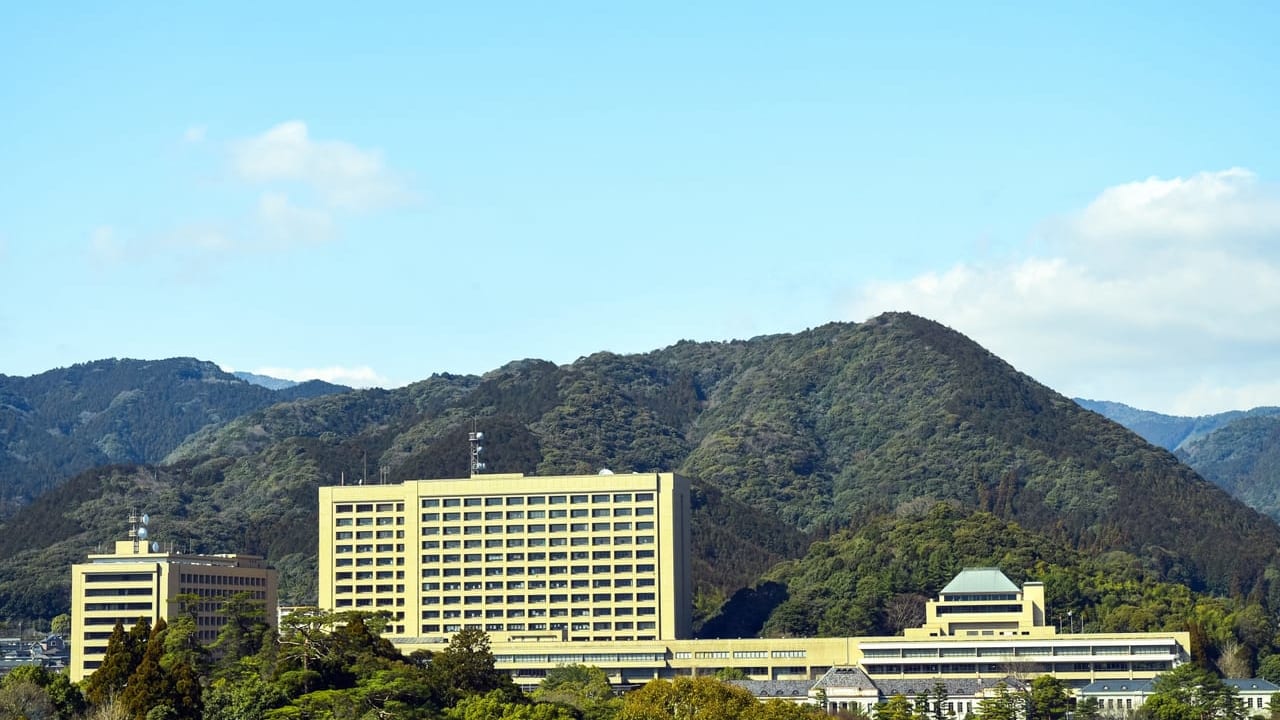 山口県庁