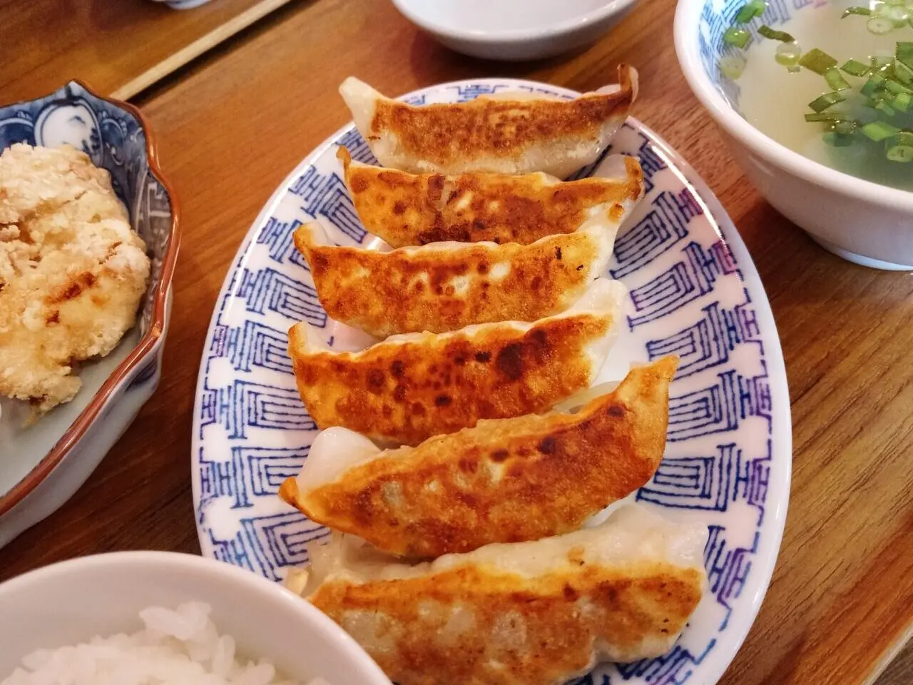 小籠包酒場ジューシー