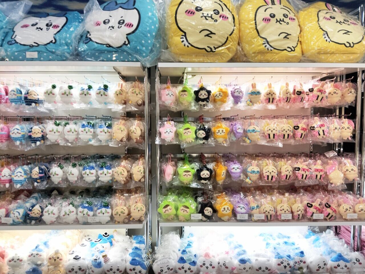 徳山デッキ ちいかわ