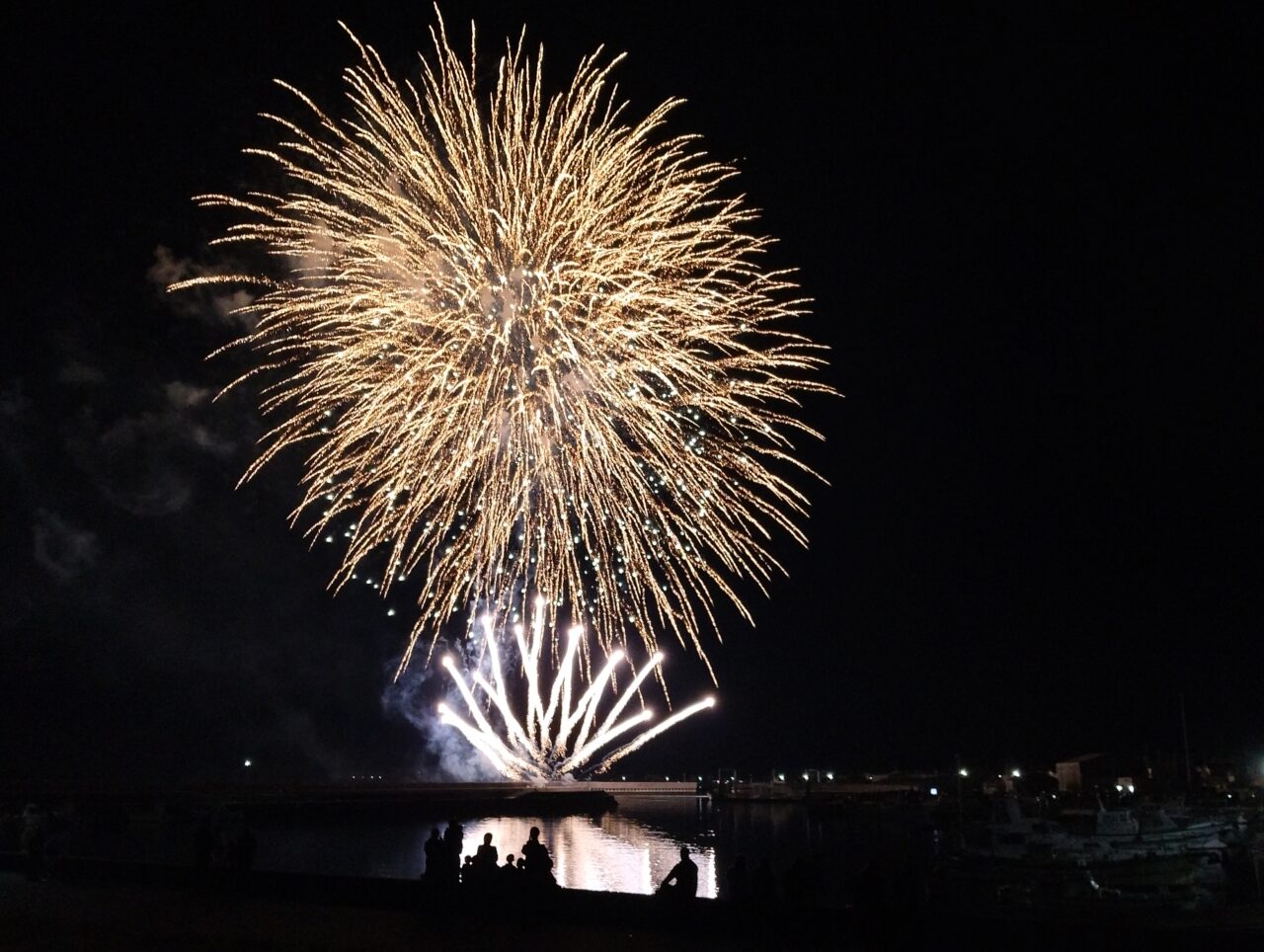 光市】室積・御手洗湾と秋の夜空に広がる大輪の花火と笑顔。6回目を