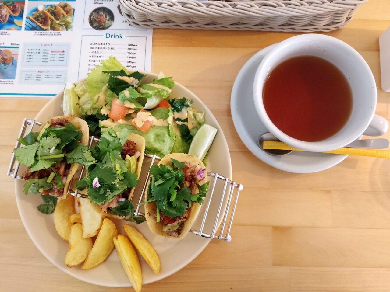 タコスカフェトト
